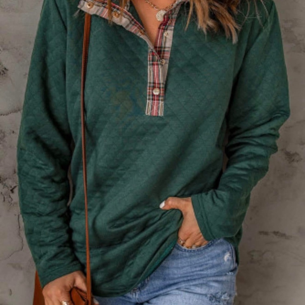 Green Quilted Pullover with Plaid Accents